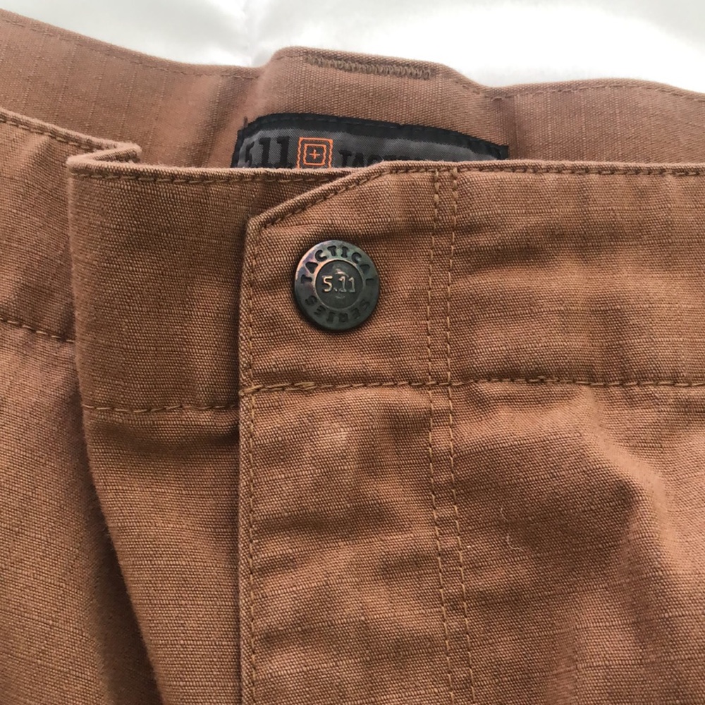 5.11 Tactical Men’s Cargo Shorts - Olive Green and Brown - Picture 11 of 13